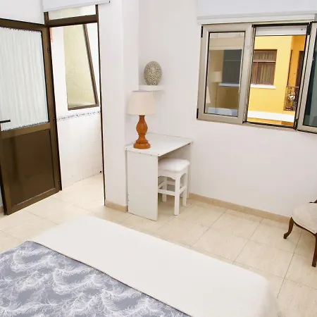 Playa Alcaravaneras Apartmán *