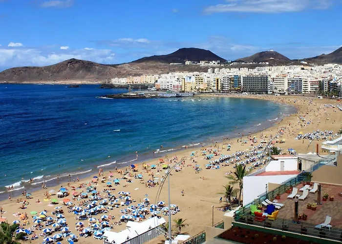 Playa Alcaravaneras Las Palmas de Gran Canaria
